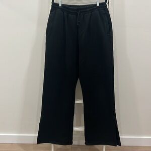 SUNDARBAY Black Sweatpants
